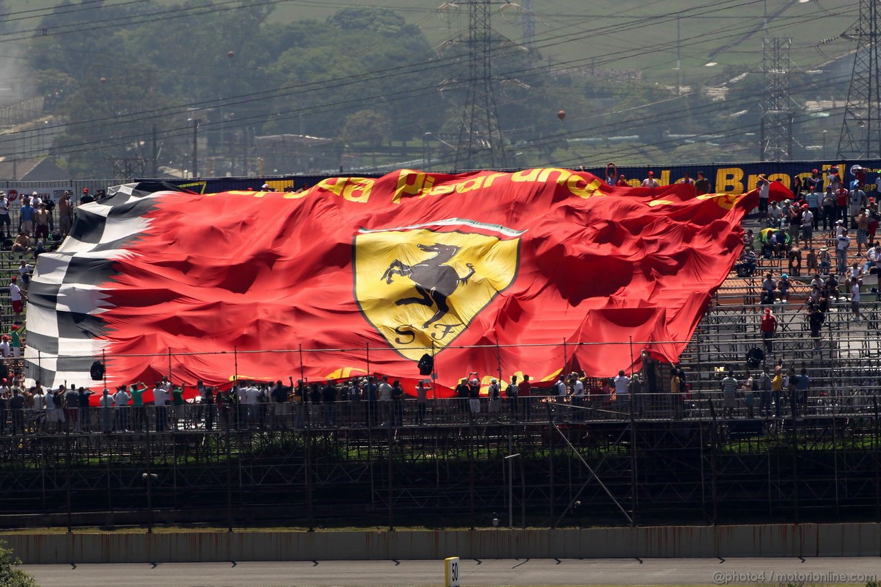 GP BRASILE, 23.11.2012- Prove Libere 1, Ferrari  flag