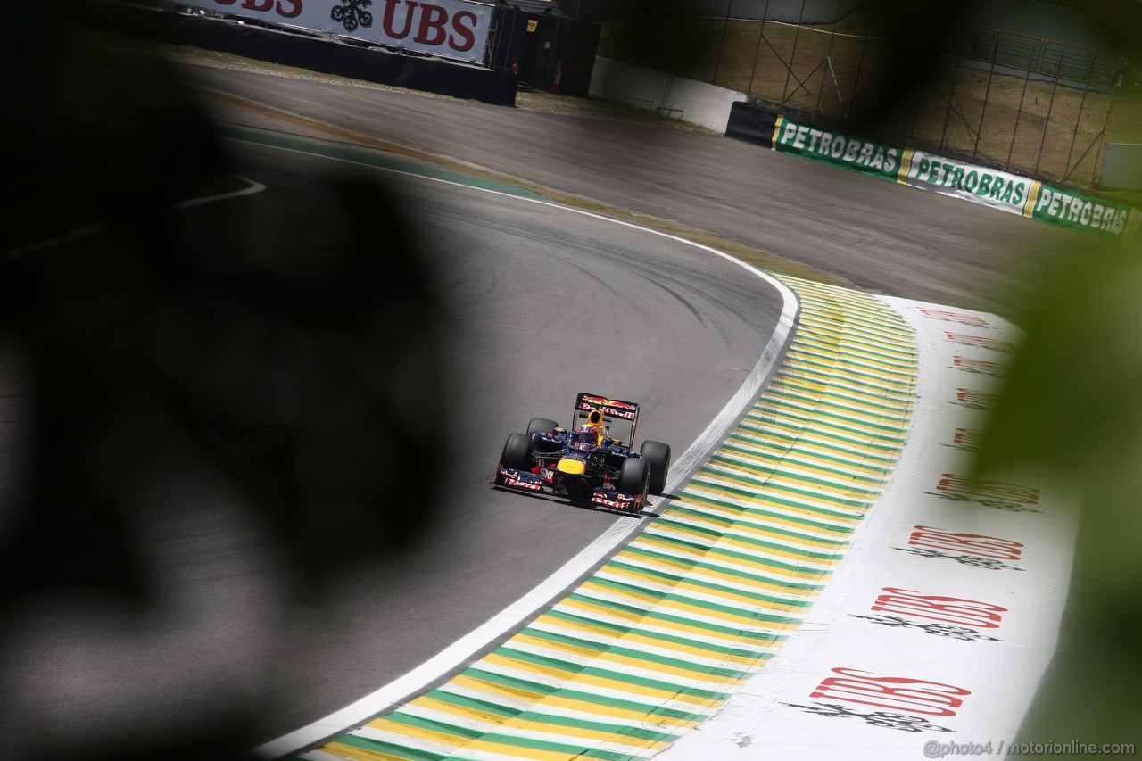 GP BRASILE, 23.11.2012- Prove Libere 1, Mark Webber (AUS) Red Bull Racing RB8 