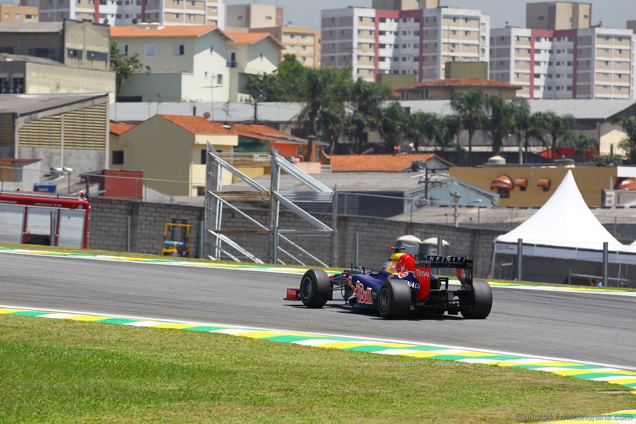 GP BRASILE, 23.11.2012- Prove Libere 1, Sebastian Vettel (GER) Red Bull Racing RB8 