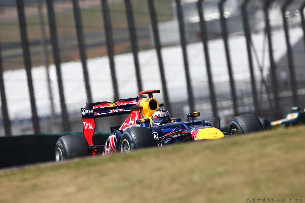 GP BRASILE, 23.11.2012- Prove Libere 1, Sebastian Vettel (GER) Red Bull Racing RB8 