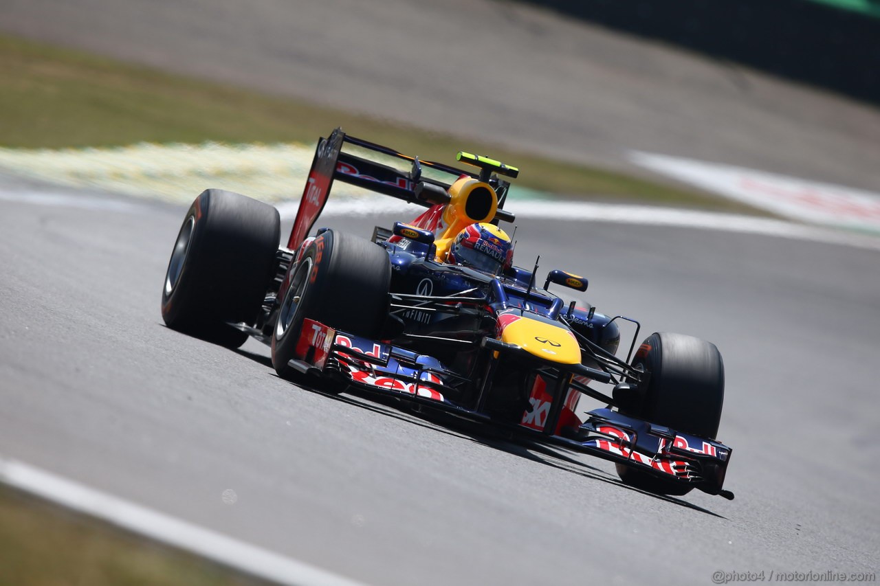 GP BRASILE, 23.11.2012- Prove Libere 1, Mark Webber (AUS) Red Bull Racing RB8 