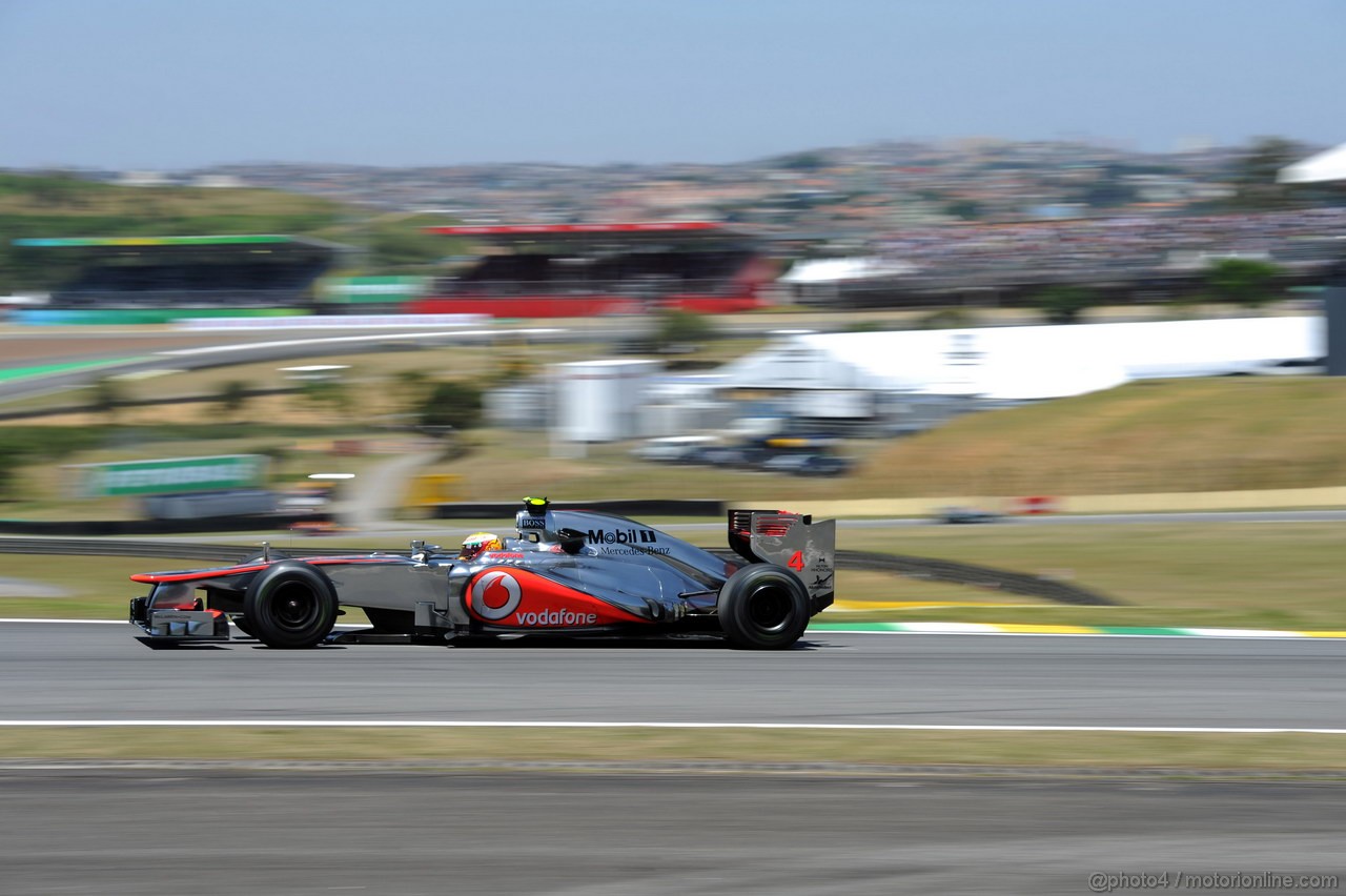 GP BRASILE, 23.11.2012- Prove Libere 2, Lewis Hamilton (GBR) McLaren Mercedes MP4-27 