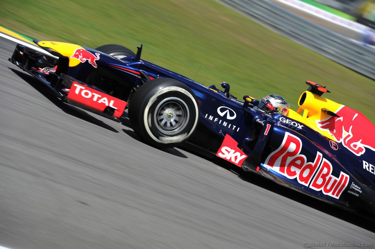 GP BRASILE, 23.11.2012- Prove Libere 2, Sebastian Vettel (GER) Red Bull Racing RB8 