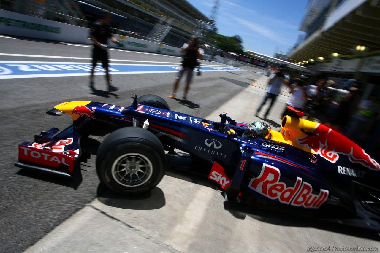 GP BRASILE, 23.11.2012- Prove Libere 2, Sebastian Vettel (GER) Red Bull Racing RB8 