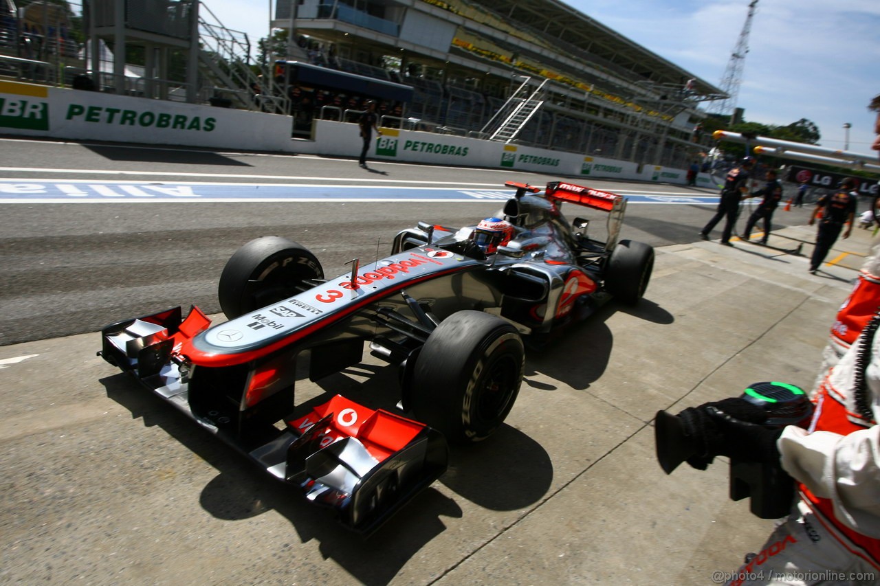 GP BRASILE, 23.11.2012- Prove Libere 2, Jenson Button (GBR) McLaren Mercedes MP4-27 