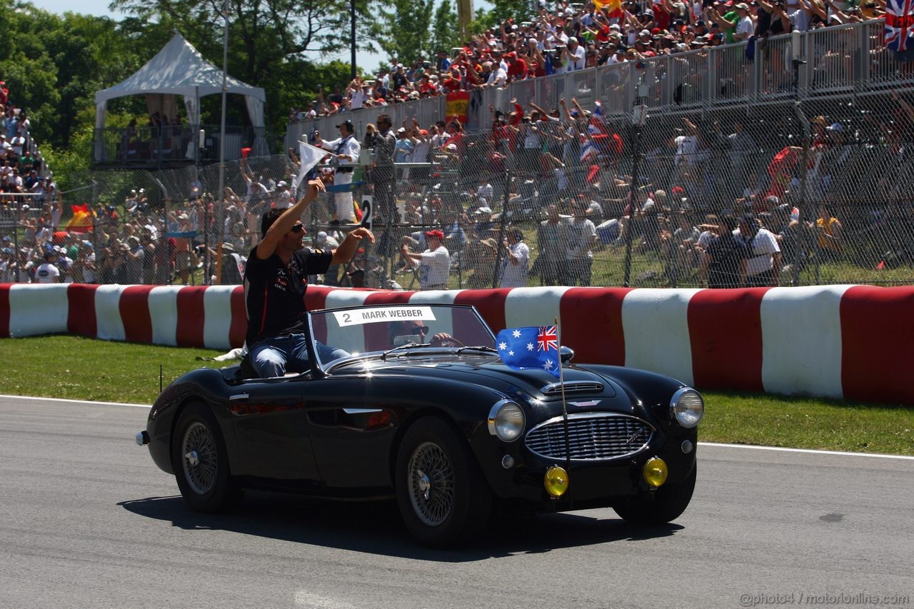 GP CANADA, 10.06.2012- Mark Webber (AUS) Red Bull Racing RB8 at drivers parade  