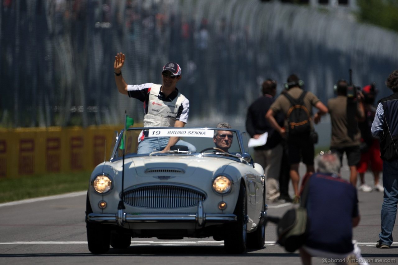 GP CANADA, 10.06.2012- Bruno Senna (BRA) Williams F1 Team FW34 at drivers parade