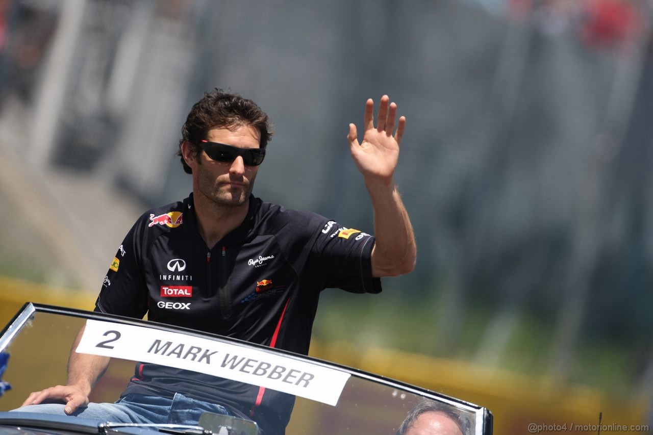 GP CANADA, 10.06.2012- Mark Webber (AUS) Red Bull Racing RB8 at drivers parade