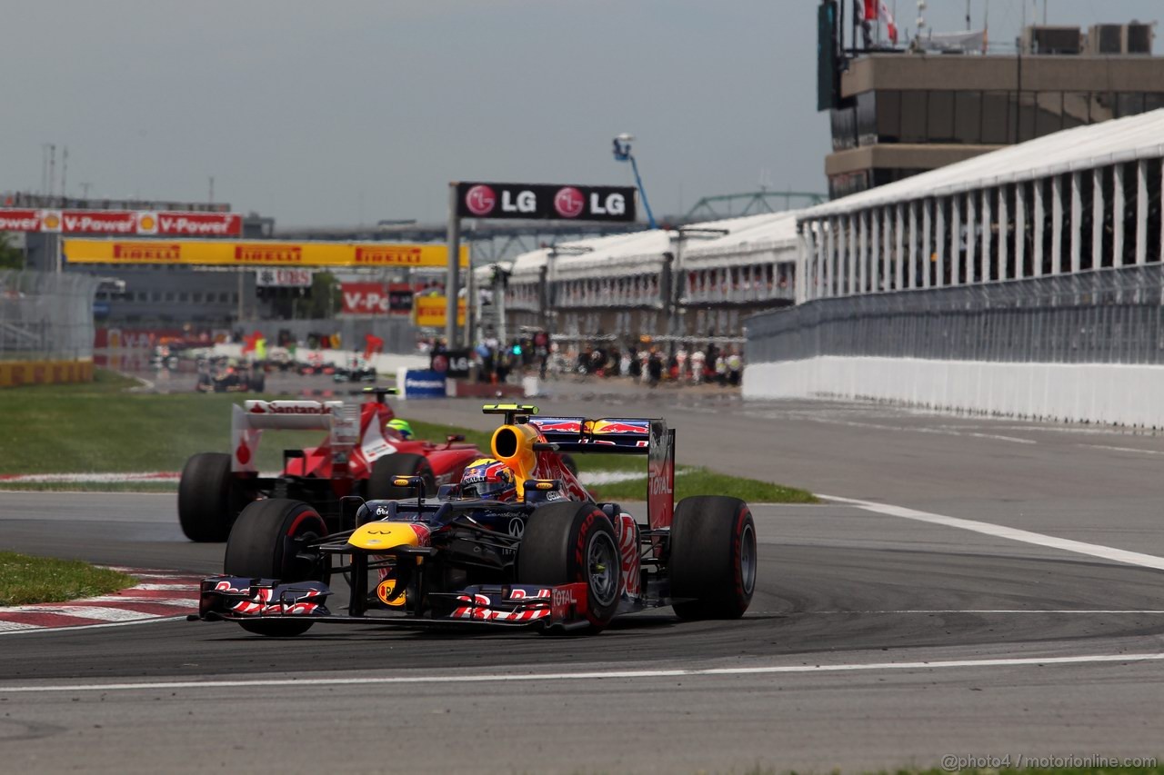 GP CANADA, 10.06.2012- Gara, Mark Webber (AUS) Red Bull Racing RB8 e Felipe Massa (BRA) Ferrari F2012 spins