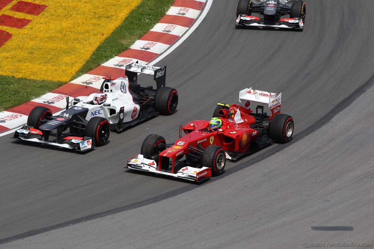 GP CANADA, 10.06.2012- Gara, Kamui Kobayashi (JAP) Sauber F1 Team C31 e Felipe Massa (BRA) Ferrari F2012