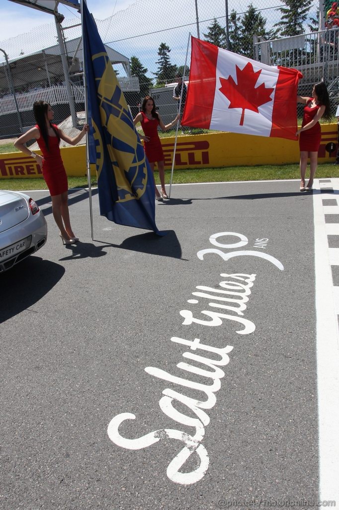 GP CANADA, 10.06.2012- Gara, grid girl, pitbabess