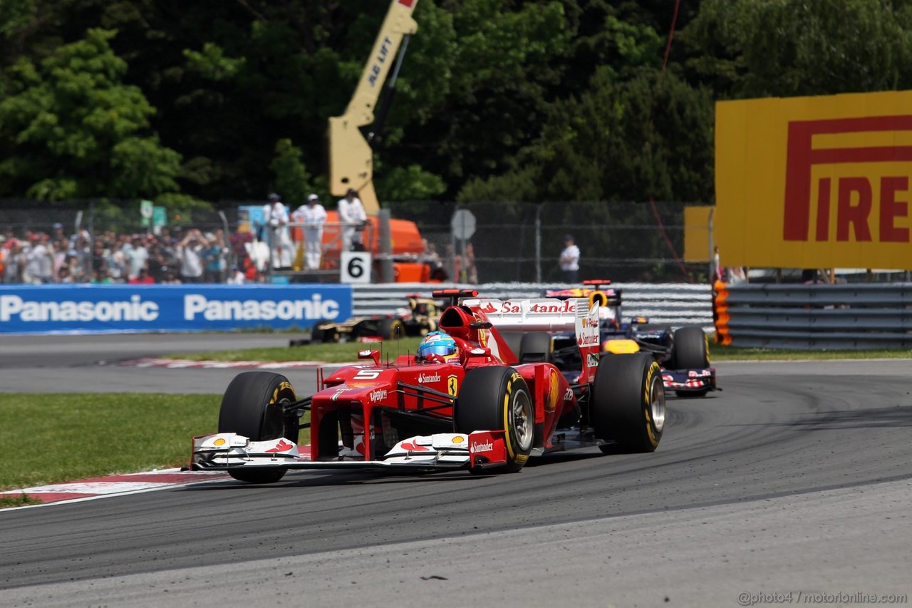 GP CANADA, 10.06.2012- Gara, Fernando Alonso (ESP) Ferrari F2012 davanti a Sebastian Vettel (GER) Red Bull Racing RB8