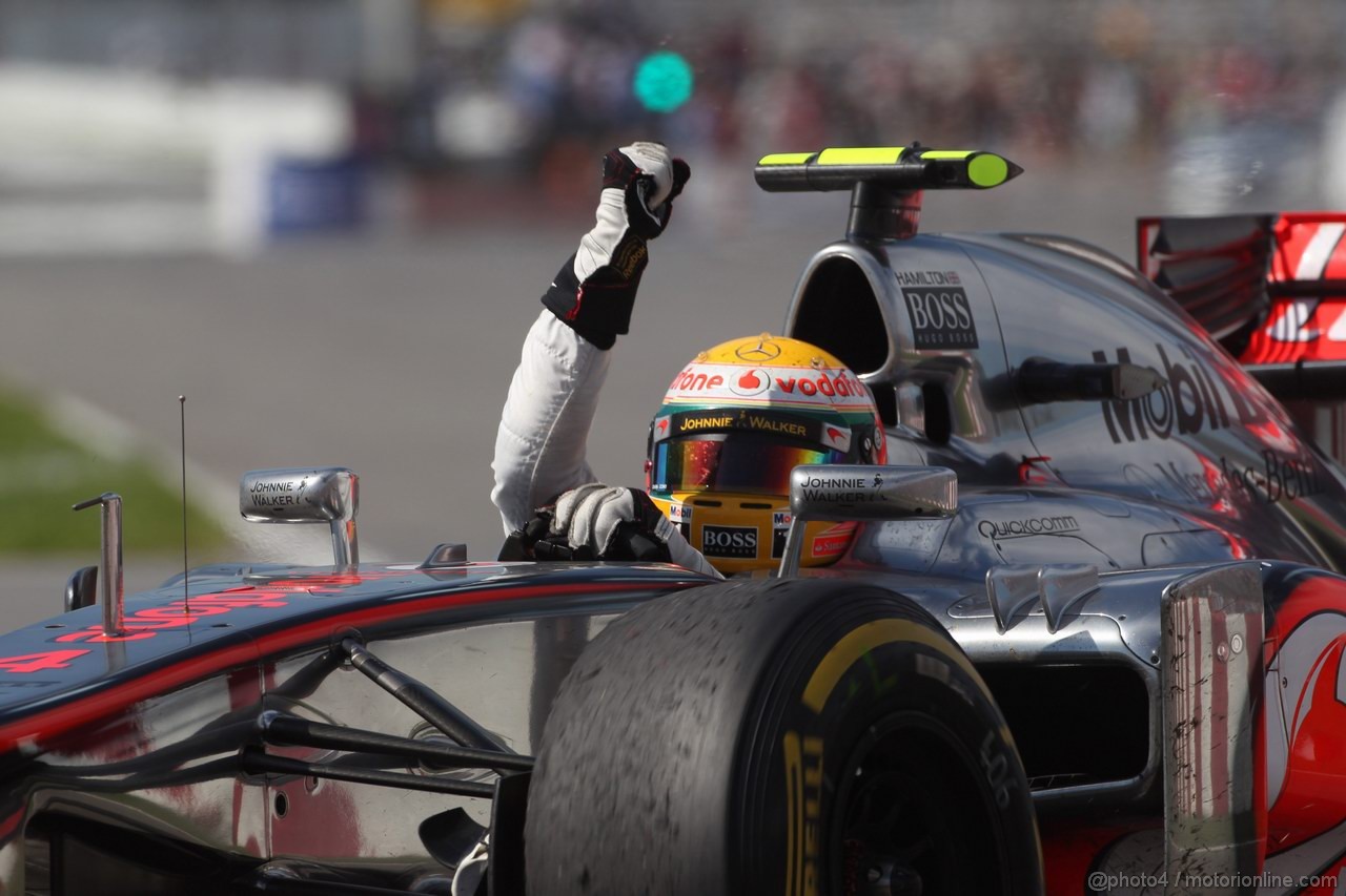 GP CANADA, 10.06.2012- Gara, Lewis Hamilton (GBR) McLaren Mercedes MP4-27 vincitore