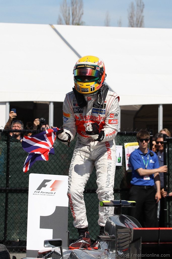 GP CANADA, 10.06.2012- Gara, Lewis Hamilton (GBR) McLaren Mercedes MP4-27 vincitore