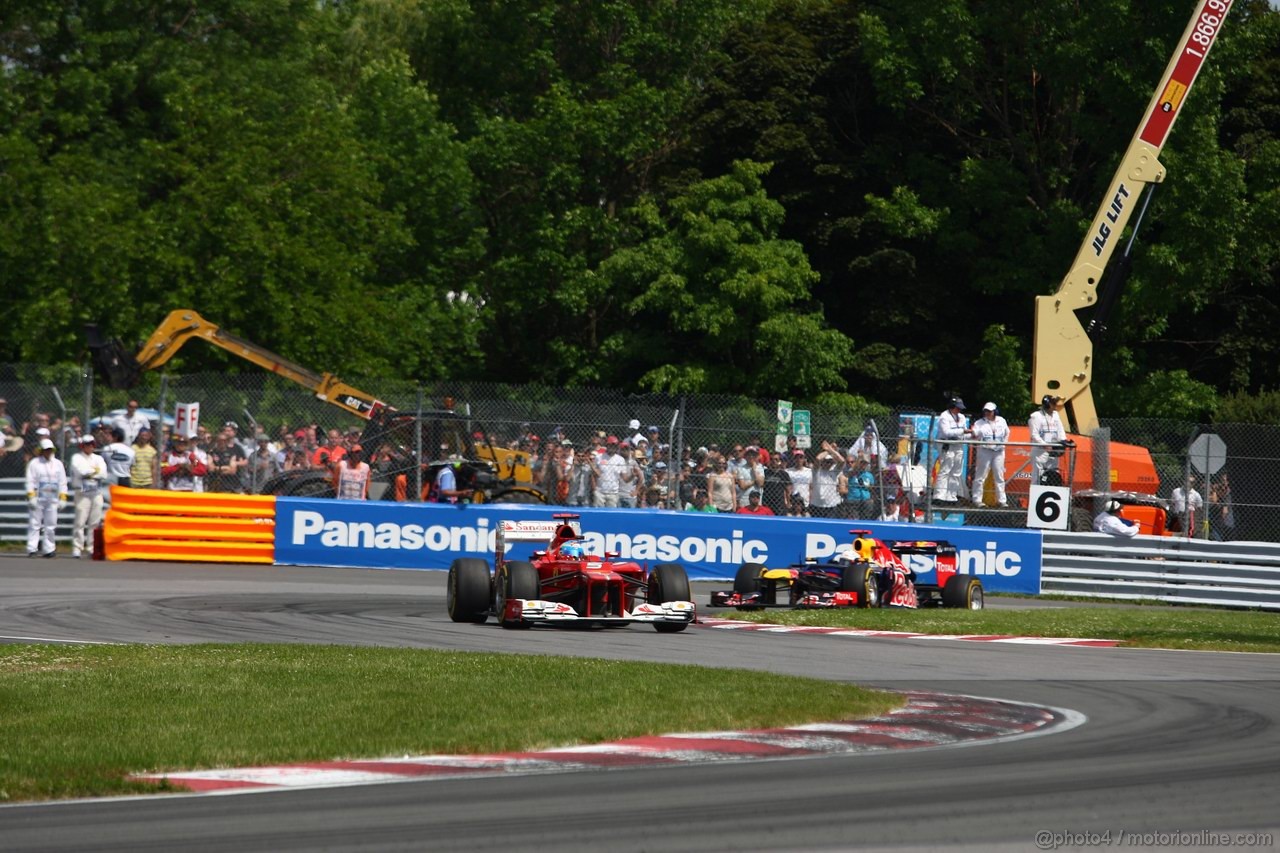 GP CANADA, 10.06.2012- Gara, Fernando Alonso (ESP) Ferrari F2012 davanti a Sebastian Vettel (GER) Red Bull Racing RB8 