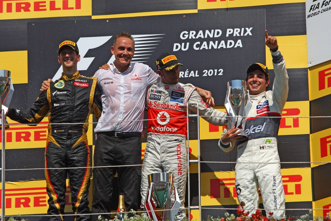 GP CANADA, 10.06.2012- Gara, secondo Romain Grosjean (FRA) Lotus F1 Team E20, Martin Whitmarsh (GBR), Chief Executive Officer Mclaren, Lewis Hamilton (GBR) McLaren Mercedes MP4-27 vincitore e terzo Sergio Pérez (MEX) Sauber F1 Team C31