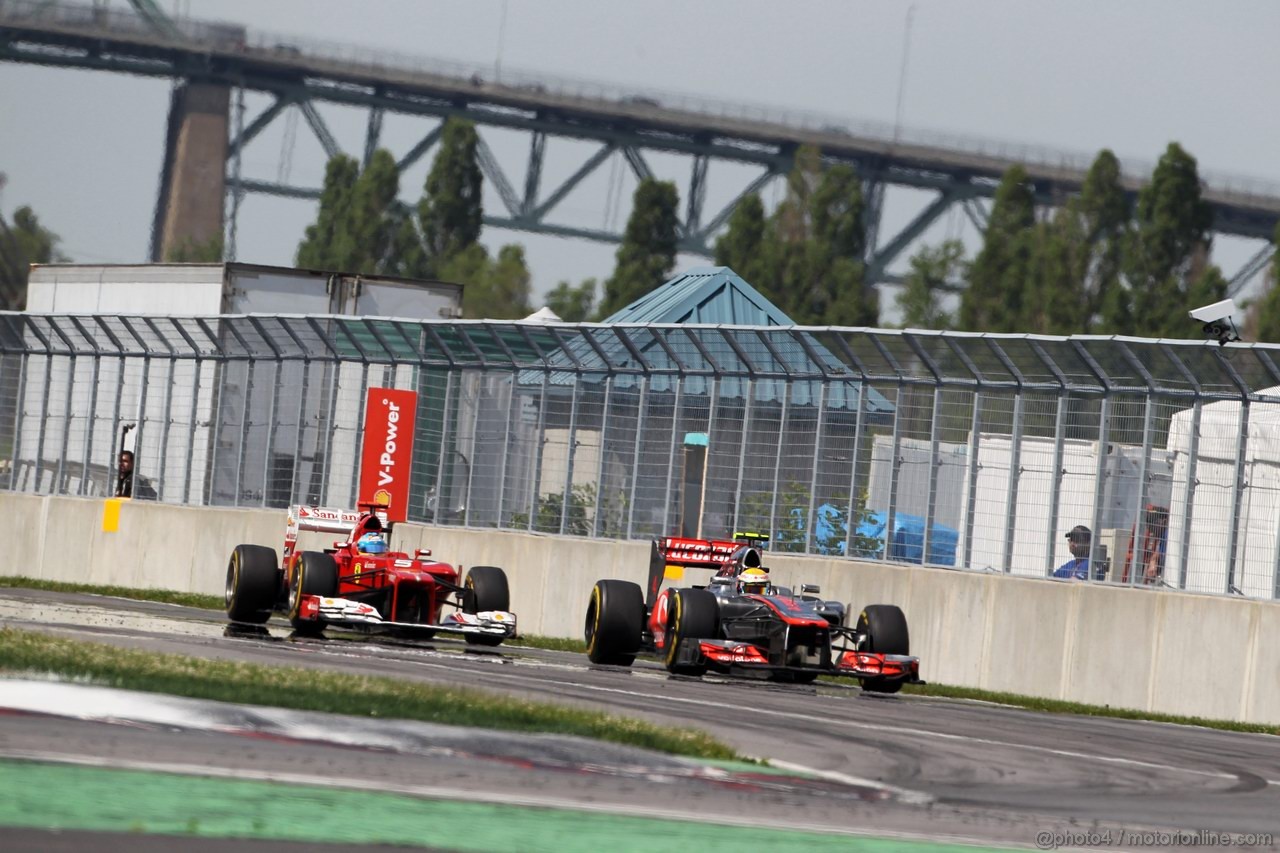 GP CANADA, 10.06.2012- Gara, Fernando Alonso (ESP) Ferrari F2012 e Lewis Hamilton (GBR) McLaren Mercedes MP4-27 