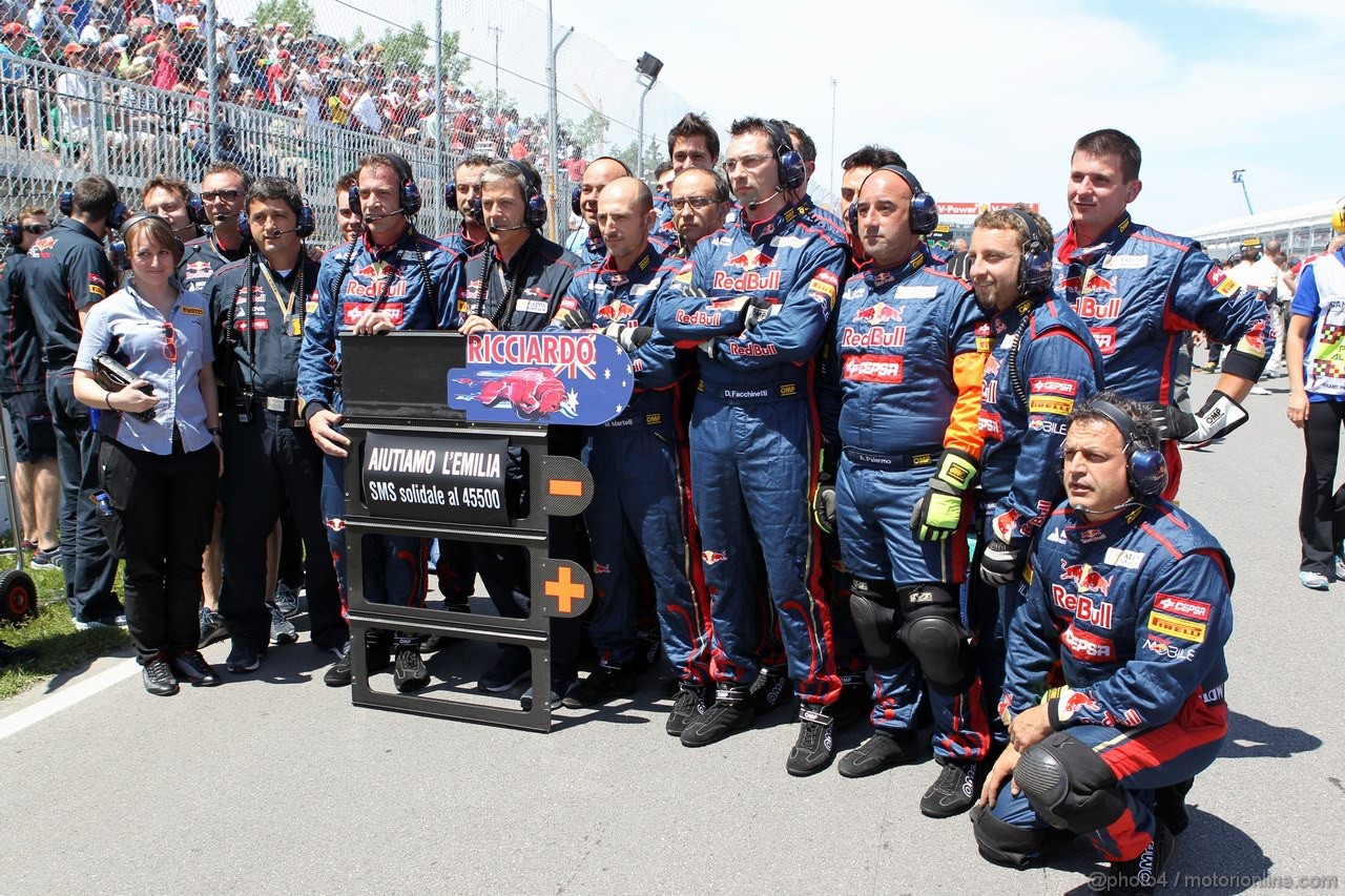 GP CANADA, 10.06.2012- Gara, Scuderia Toro Rosso help Emilia Romagna