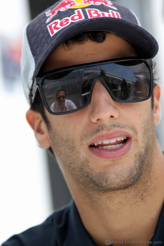 GP CANADA, 07.06.2012- Daniel Ricciardo (AUS) Scuderia Toro Rosso STR7