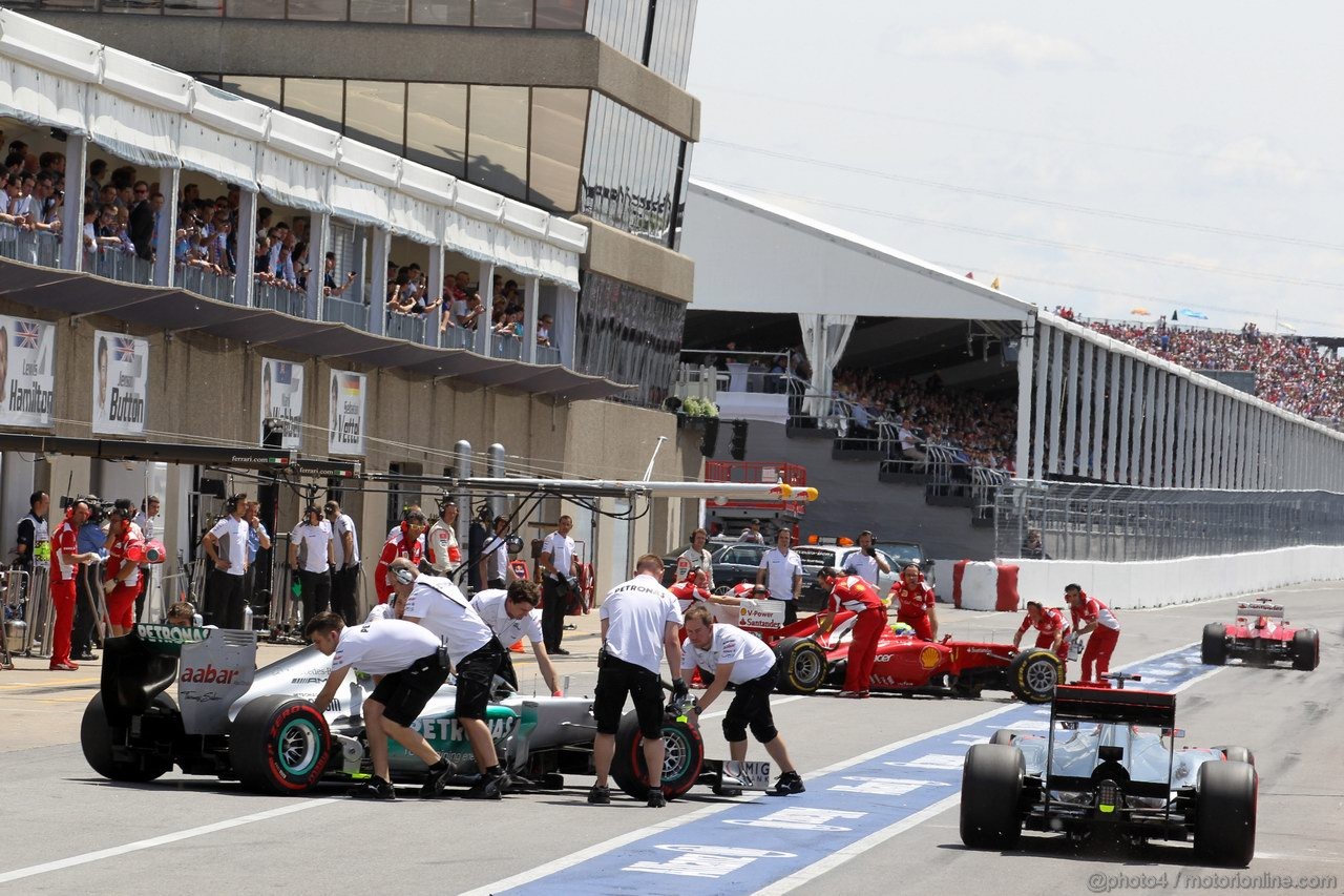GP CANADA, 09.06.2012- Qualifiche, Nico Rosberg (GER) Mercedes AMG F1 W03 e Felipe Massa (BRA) Ferrari F2012 