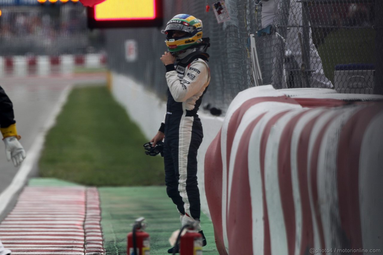GP CANADA, 08.06.2012- Prove Libere 2, Bruno Senna (BRA) Williams F1 Team FW34 after the crash 