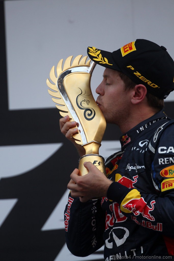 GP COREA, 14.10.2012- Gara, Sebastian Vettel (GER) Red Bull Racing RB8 vincitore