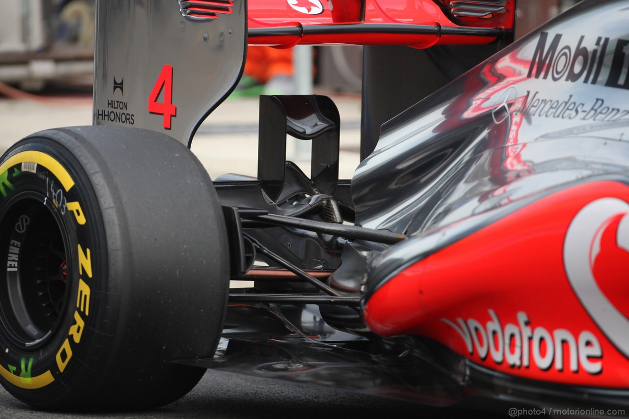 GP COREA, 13.10.2012- Prove Libere 3, Lewis Hamilton (GBR) McLaren Mercedes MP4-27 