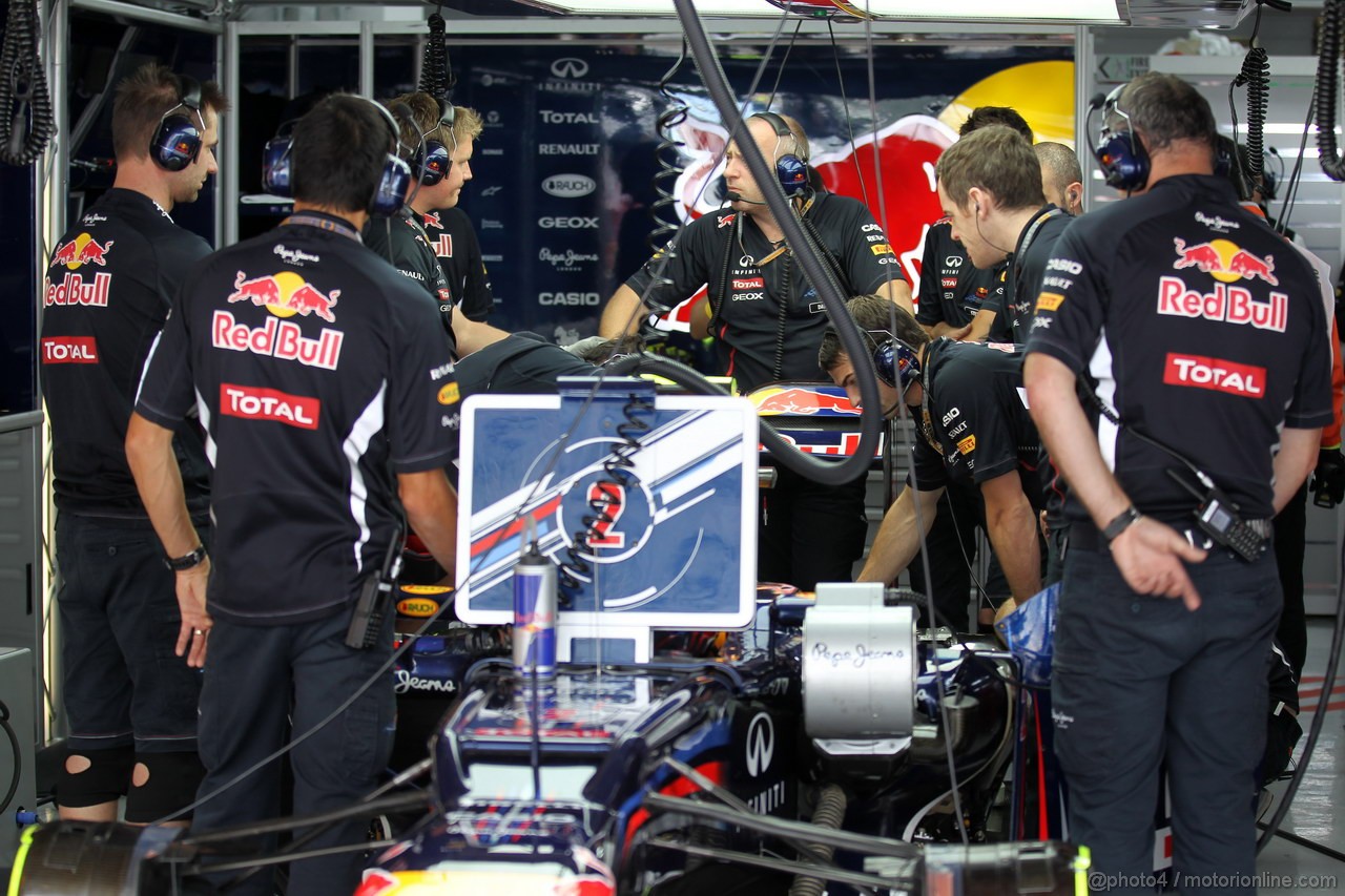 GP COREA, 13.10.2012- Prove Libere 3, Mark Webber (AUS) Red Bull Racing RB8 