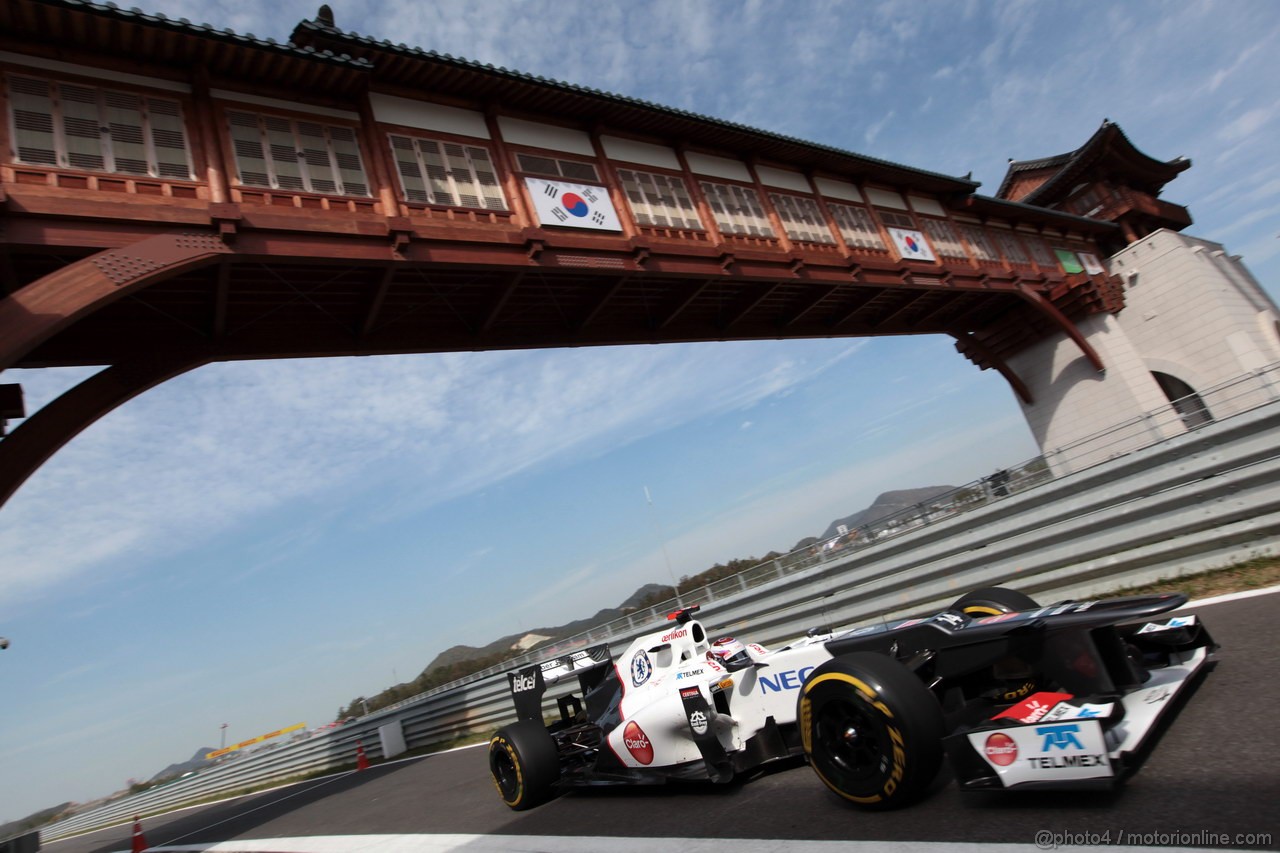 GP COREA, 12.10.2012-  Prove Libere 1, Kamui Kobayashi (JAP) Sauber F1 Team C31 