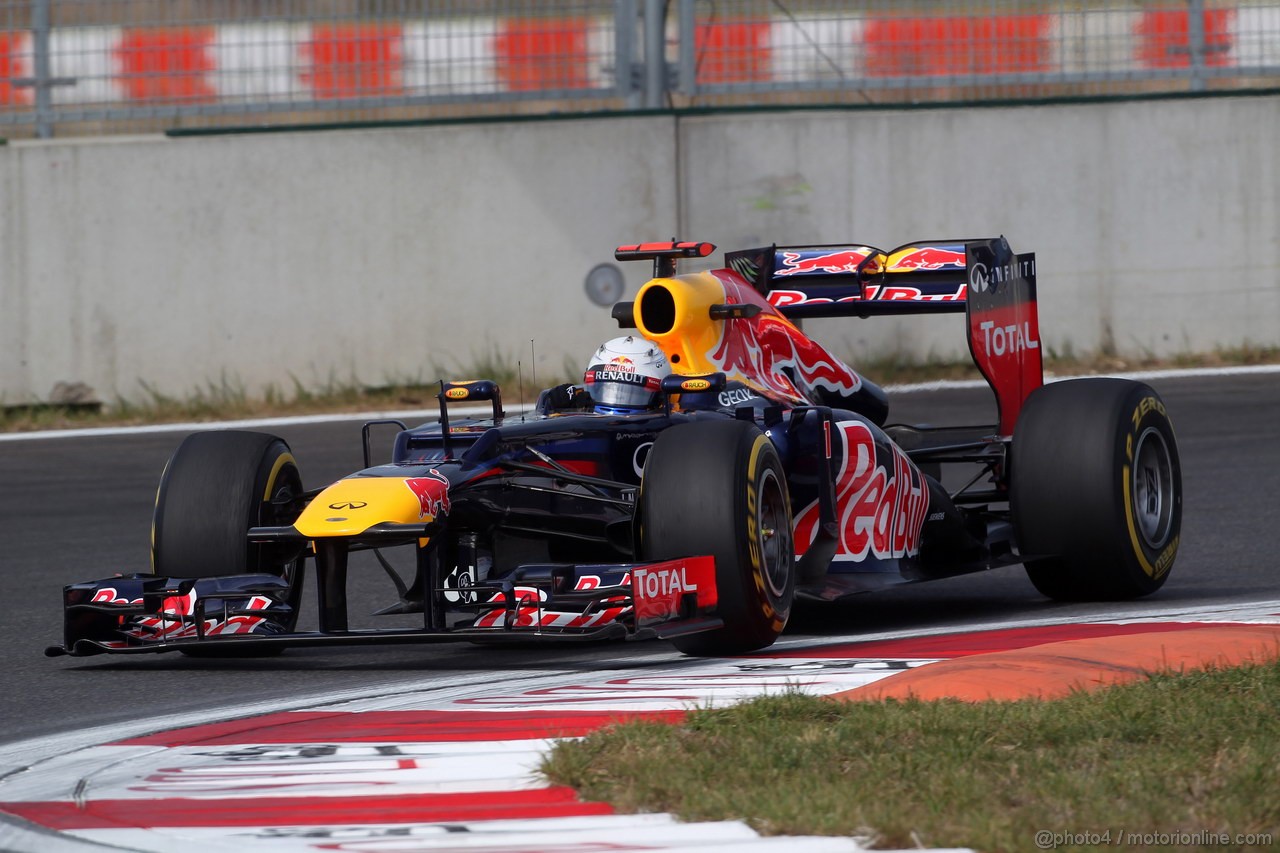 GP COREA, 12.10.2012-  Prove Libere 1, Sebastian Vettel (GER) Red Bull Racing RB8 