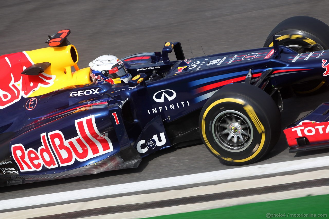 GP COREA, 12.10.2012-  Prove Libere 1, Sebastian Vettel (GER) Red Bull Racing RB8 