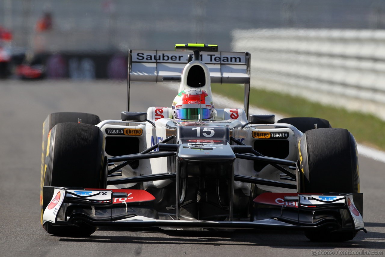 GP COREA, 12.10.2012-  Prove Libere 2, Sergio Prez (MEX) Sauber F1 Team C31 