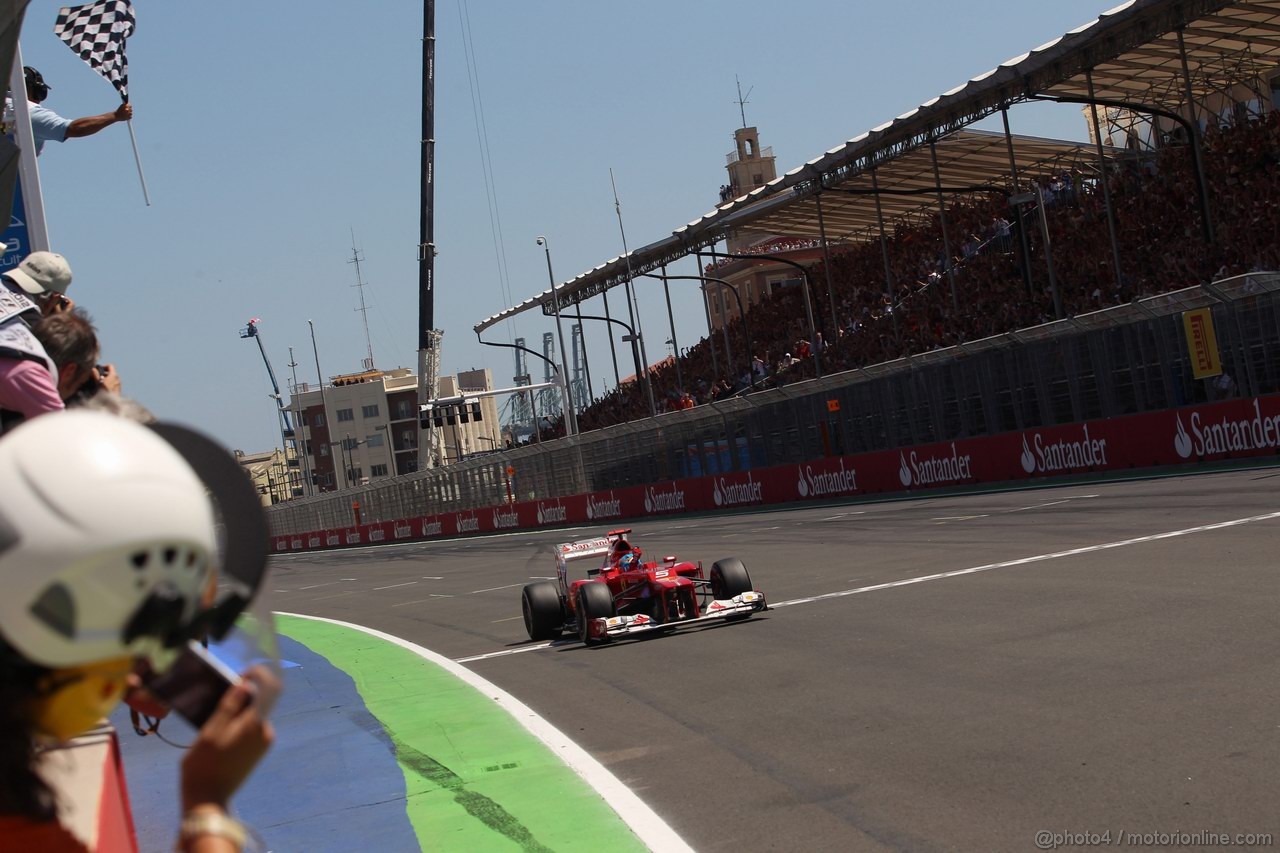 GP EUROPA, 24.06.2012- Gara, Fernando Alonso (ESP) Ferrari F2012 vincitore