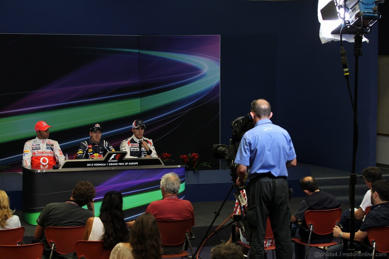 GP EUROPA, 23.06.2012- Qualifiche, Conferenza Stampa, Lewis Hamilton (GBR) McLaren Mercedes MP4-27, Sebastian Vettel (GER) Red Bull Racing RB8 e Pastor Maldonado (VEN) Williams F1 Team FW34 