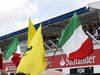 GP ALEMANIA, 22.07.2012 - Carrera, banderas italianas y Ferrari