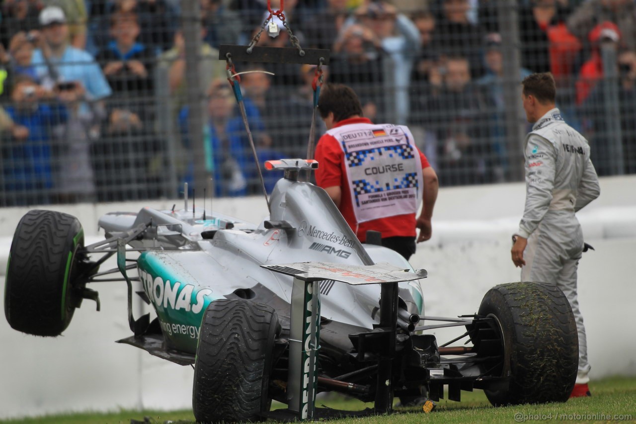 GP GERMANIA, 20.07.2012 - Prove Libere 2, Michael Schumacher (GER) Mercedes AMG F1 W03 crash