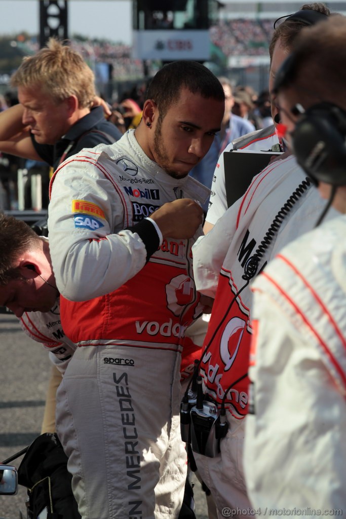 GP GIAPPONE, 07.10.2012- Gara, Lewis Hamilton (GBR) McLaren Mercedes MP4-27 