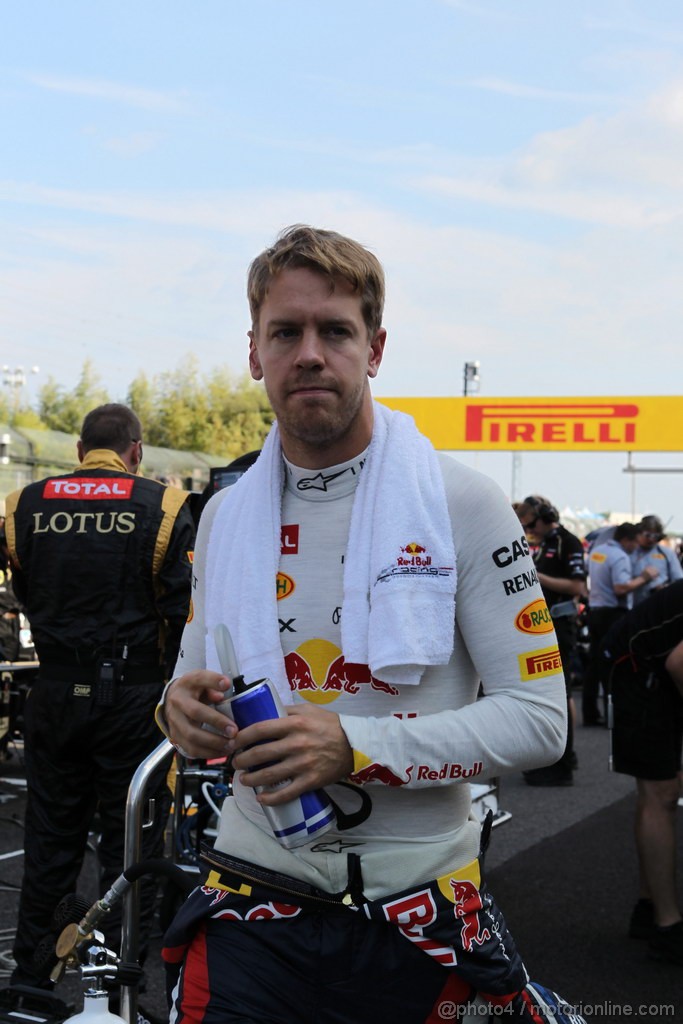 GP GIAPPONE, 07.10.2012- Gara, Sebastian Vettel (GER) Red Bull Racing RB8 