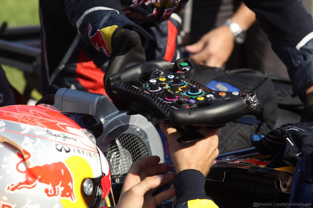 GP GIAPPONE, 07.10.2012- Gara, Sebastian Vettel (GER) Red Bull Racing RB8