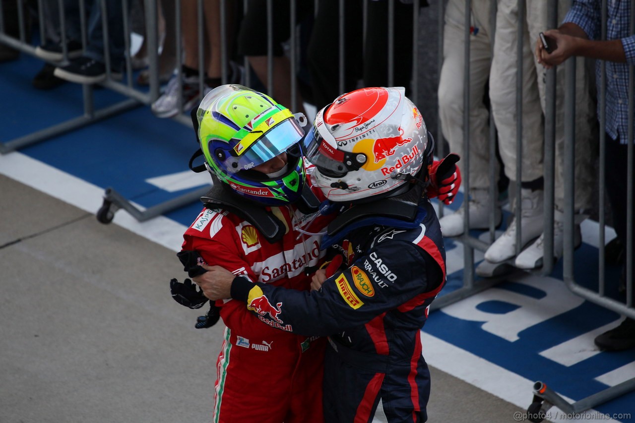 GP GIAPPONE, 07.10.2012- Gara, Sebastian Vettel (GER) Red Bull Racing RB8 vincitore e secondo Felipe Massa (BRA) Ferrari F2012 