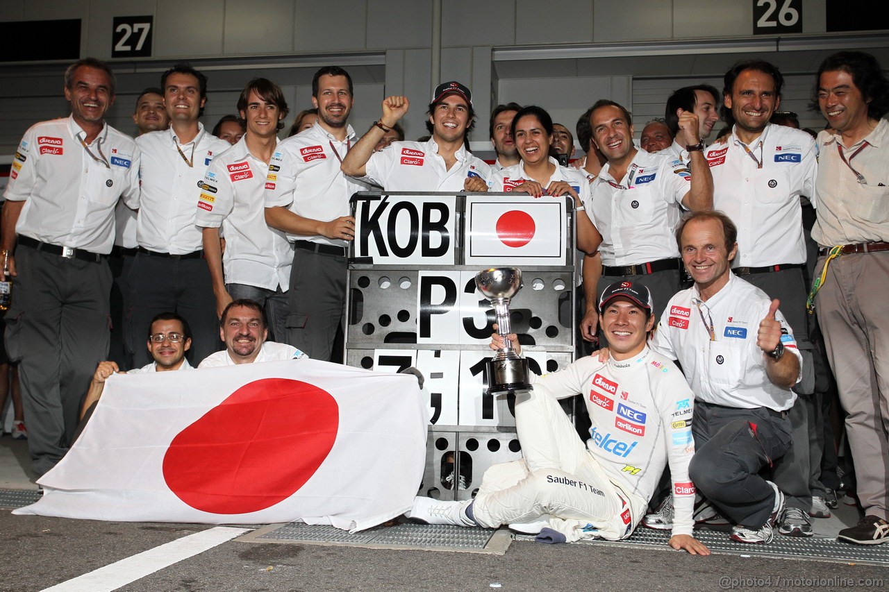 GP GIAPPONE, 07.10.2012- Gara, Festeggiamenti, terzo Kamui Kobayashi (JAP) Sauber F1 Team C31