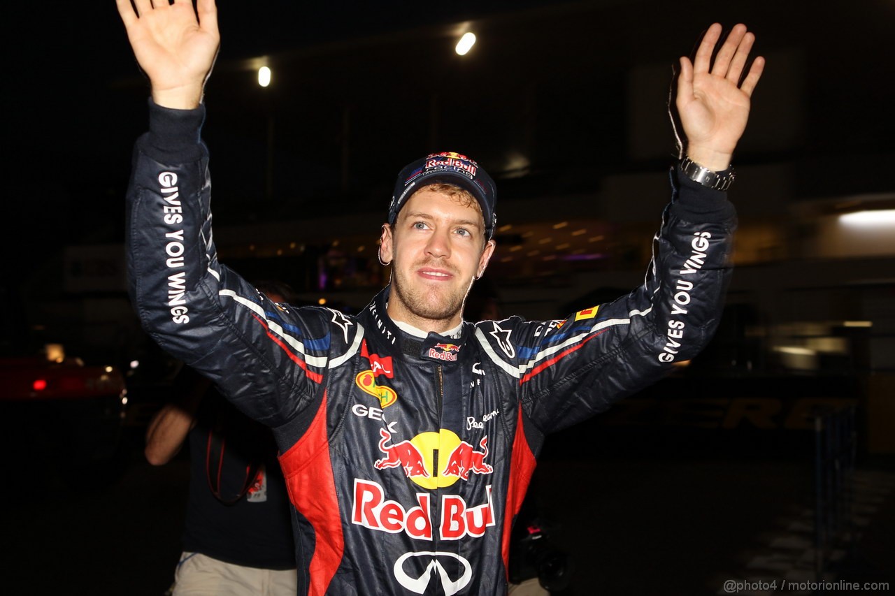 GP GIAPPONE, 07.10.2012- Gara, Festeggiamenti, Sebastian Vettel (GER) Red Bull Racing RB8 vincitore 