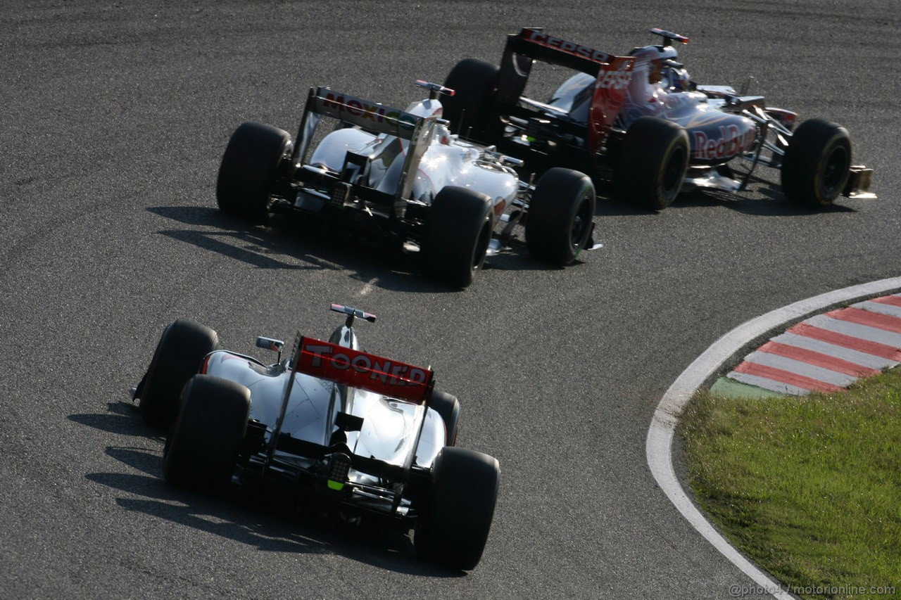 GP GIAPPONE, 07.10.2012- Gara, Jenson Button (GBR) McLaren Mercedes MP4-27 