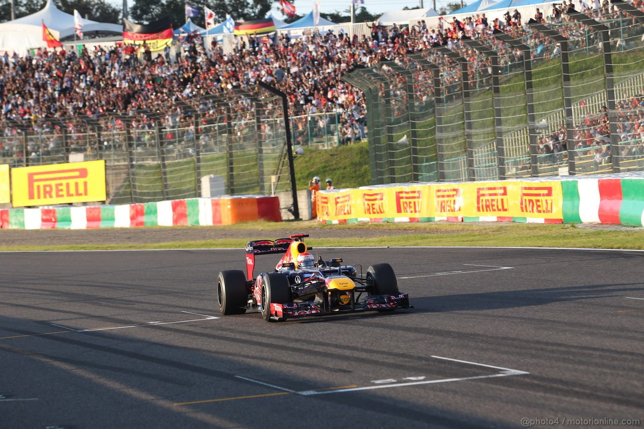GP GIAPPONE, 07.10.2012- Gara, Sebastian Vettel (GER) Red Bull Racing RB8 
