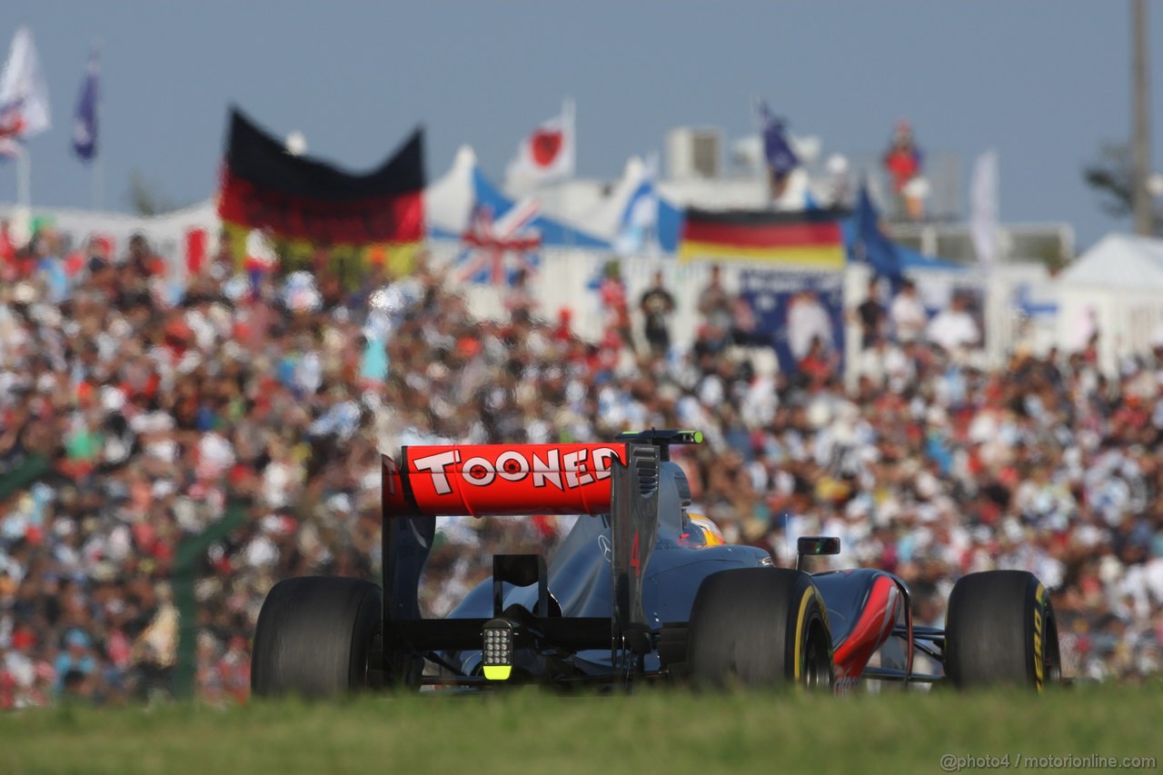 GP GIAPPONE, 07.10.2012- Gara, Lewis Hamilton (GBR) McLaren Mercedes MP4-27 