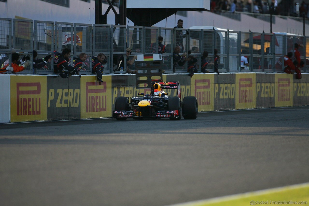 GP GIAPPONE, 07.10.2012- Gara, Sebastian Vettel (GER) Red Bull Racing RB8 vincitore