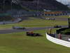 GP GIAPPONE, 07.10.2012- Gara, Nico Rosberg (GER) Mercedes AMG F1 W03 e Mark Webber (AUS) Red Bull Racing RB8 off track