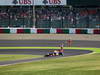 GP GIAPPONE, 07.10.2012- Gara, Crash, Mark Webber (AUS) Red Bull Racing RB8 