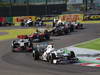 GP GIAPPONE, 07.10.2012- Gara, Kamui Kobayashi (JAP) Sauber F1 Team C31 davanti a Jenson Button (GBR) McLaren Mercedes MP4-27 