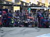 GP GIAPPONE, 07.10.2012- Gara, Pit Stop, Daniel Ricciardo (AUS) Scuderia Toro Rosso STR7 